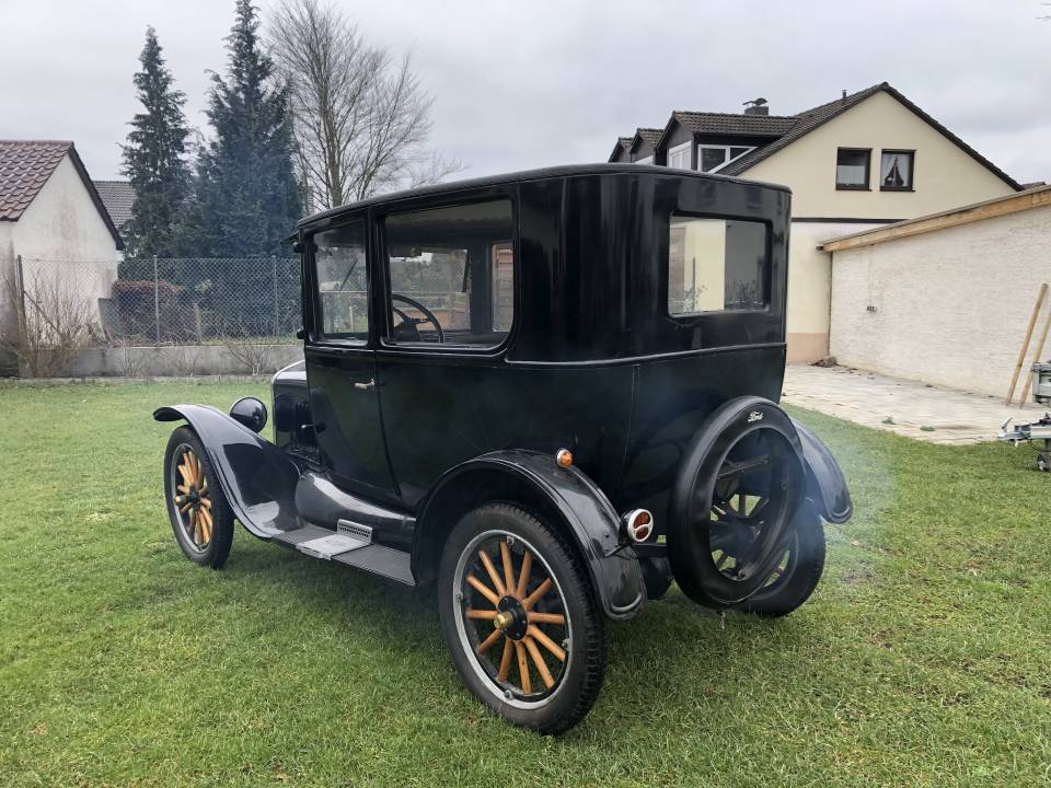 Image 4/18 of Ford Modell T (1924)
