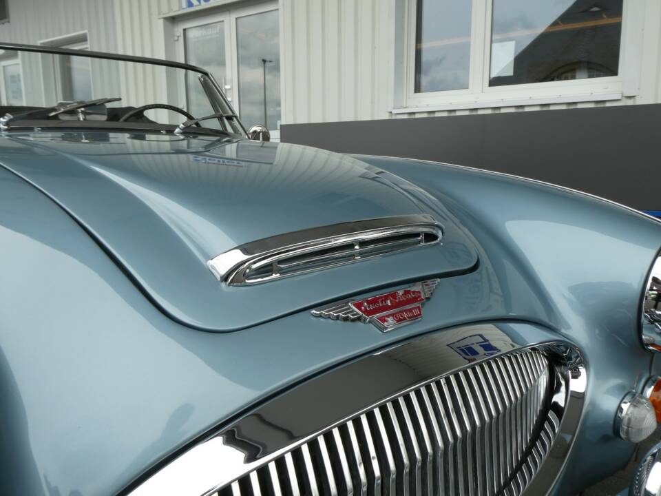 Imagen 17/23 de Austin-Healey 3000 Mk III (BJ8) (1966)