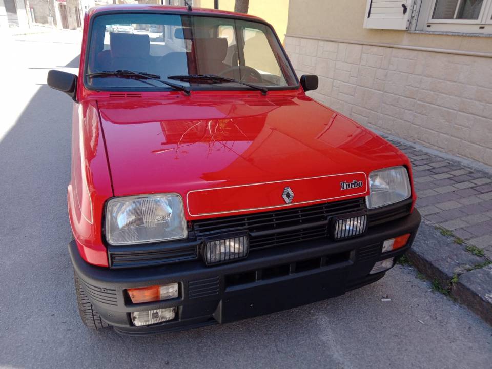 Bild 5/21 von Renault R 5 Alpine Turbo (1984)