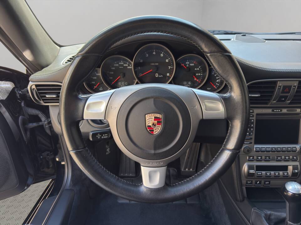 Afbeelding 15/25 van Porsche 911 Carrera 4 (2006)