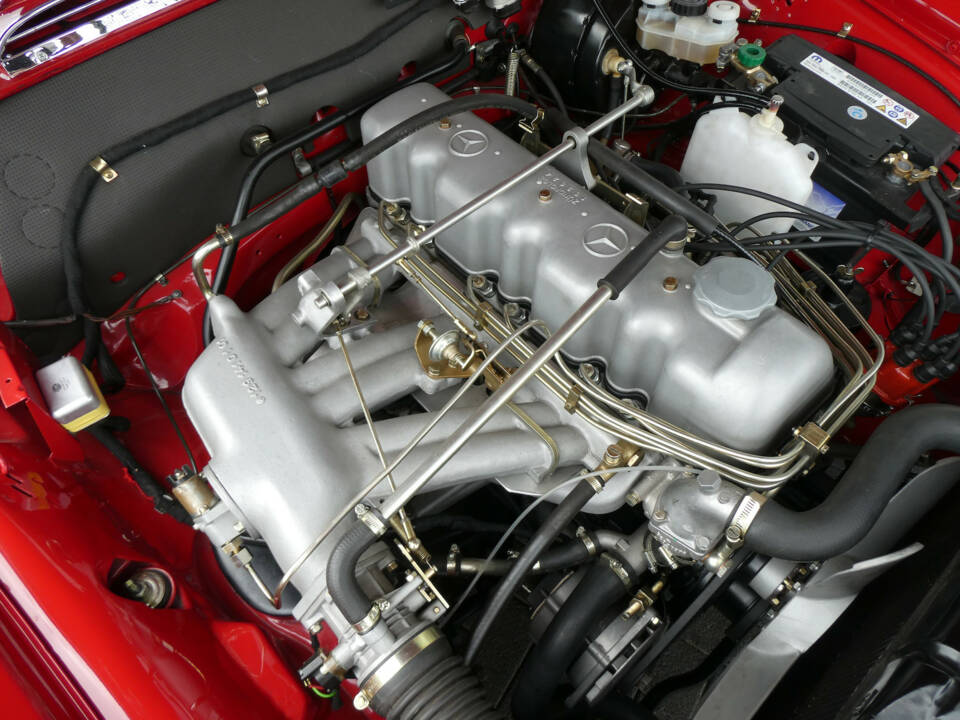 Afbeelding 18/28 van Mercedes-Benz 250 SE (1965)