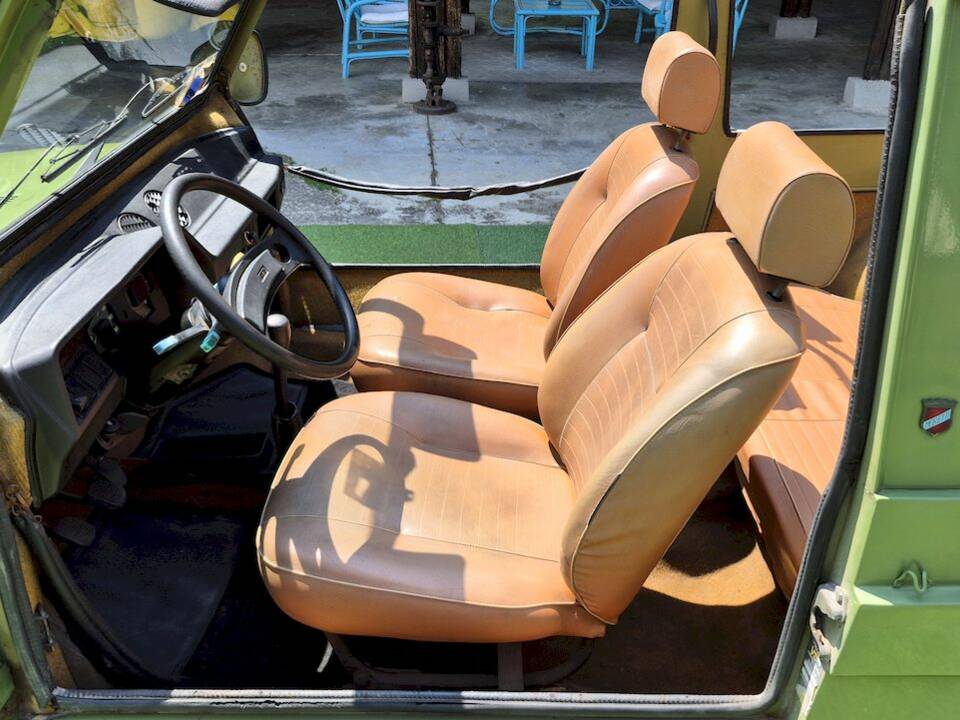 Image 18/69 of FIAT 127 Moretti Midimaxi 900 (1978)