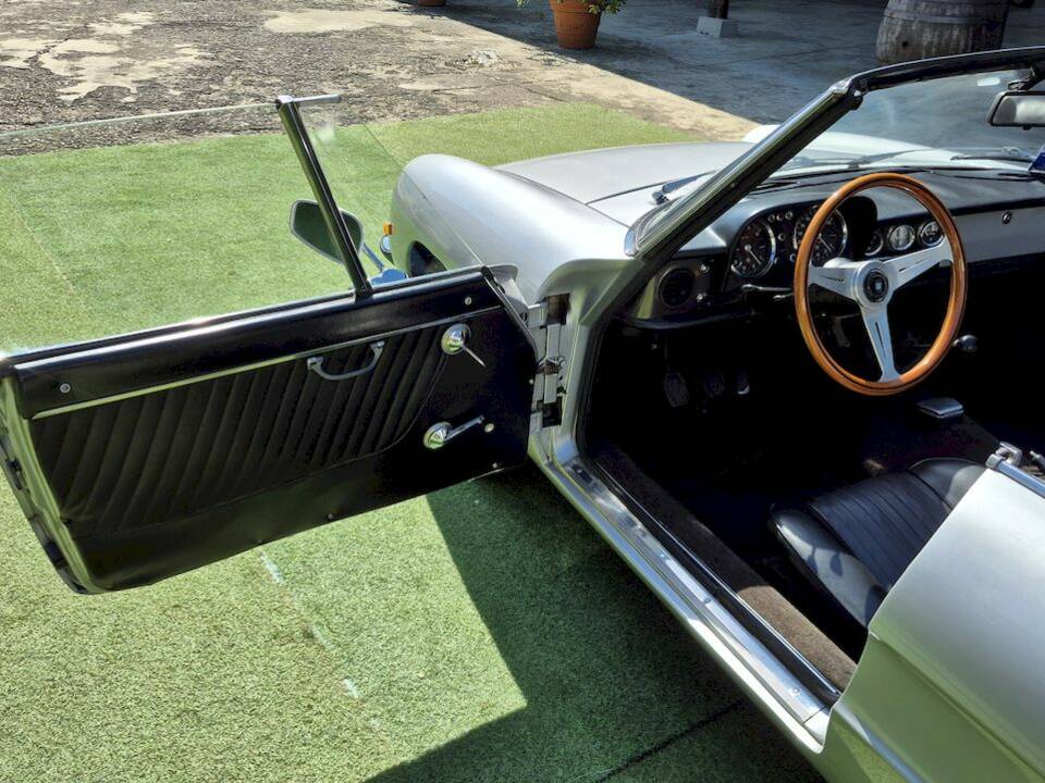 Afbeelding 20/63 van Alfa Romeo Spider 1300 (1976)