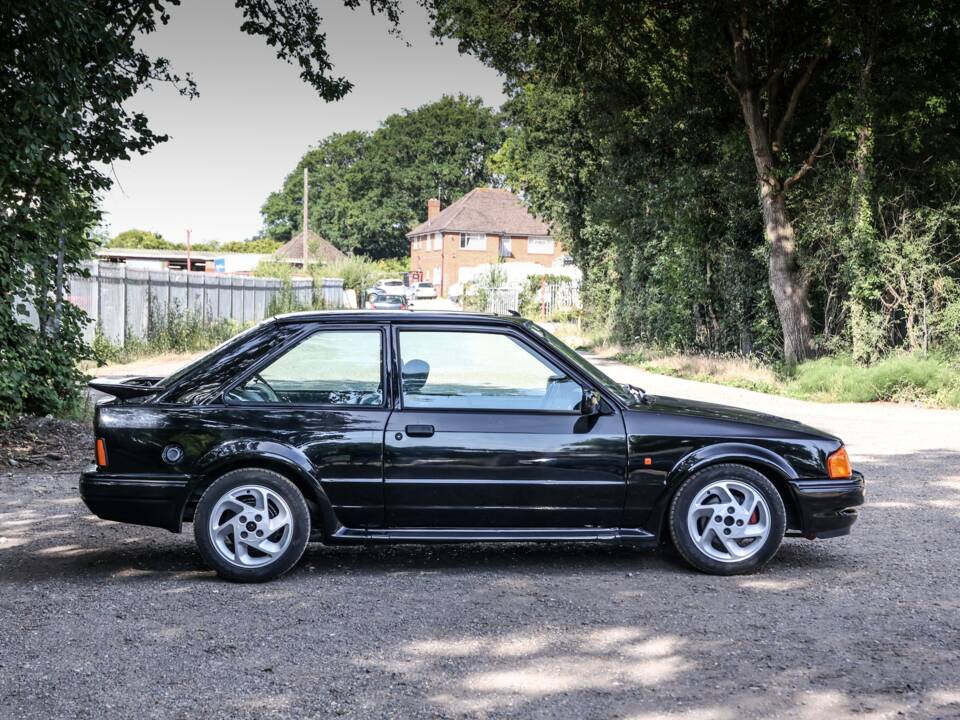 Afbeelding 2/28 van Ford Escort turbo RS (1987)