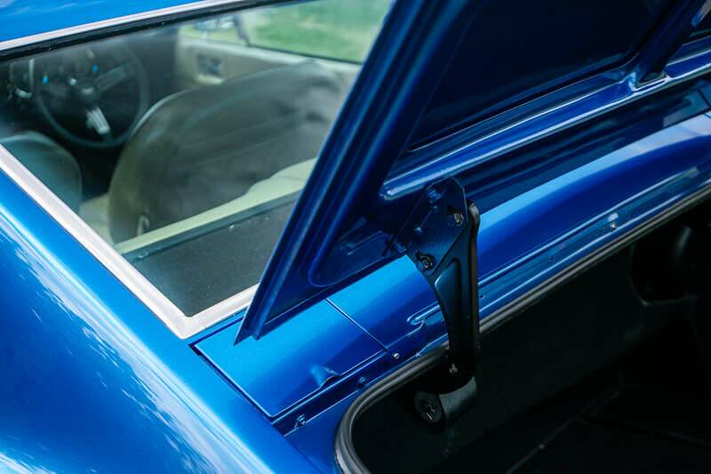 Image 14/43 de Aston Martin V8 (1974)