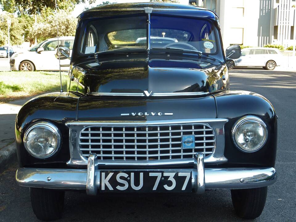 Image 5/50 de Volvo PV 444 (1956)