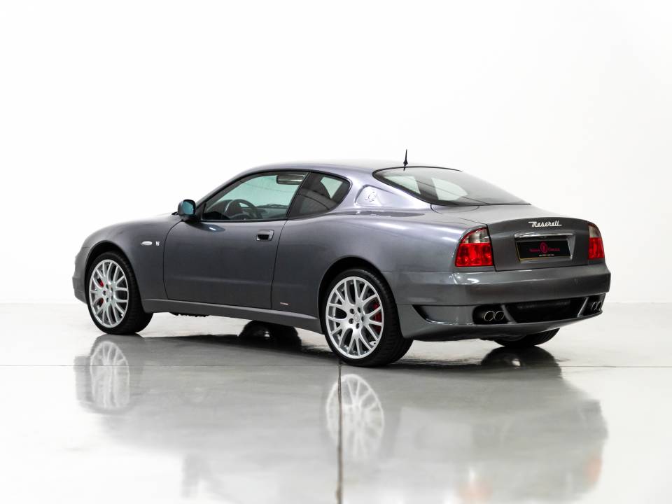 Image 2/41 of Maserati 4200 Cambiocorsa (2005)