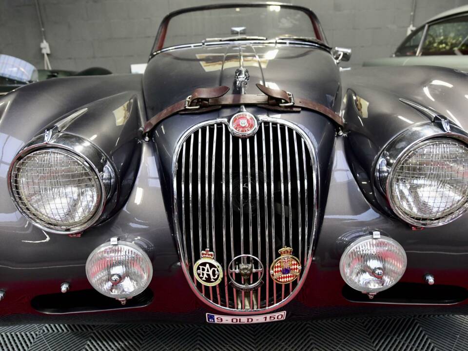 Image 43/46 of Jaguar XK 150 3.4 S OTS (1958)
