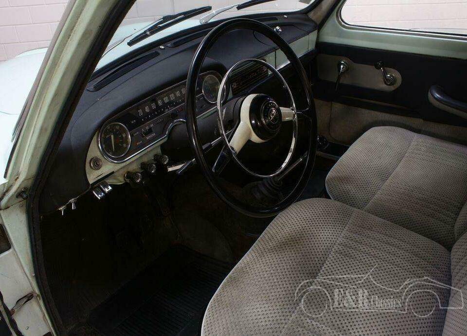 Imagen 10/19 de Alfa Romeo Giulietta Sprint 1300 (1965)