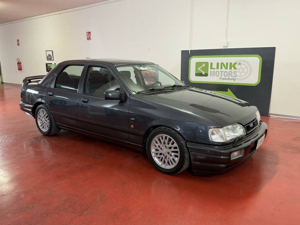 Image 8/36 of Ford Sierra Cosworth 4x4 (1990)