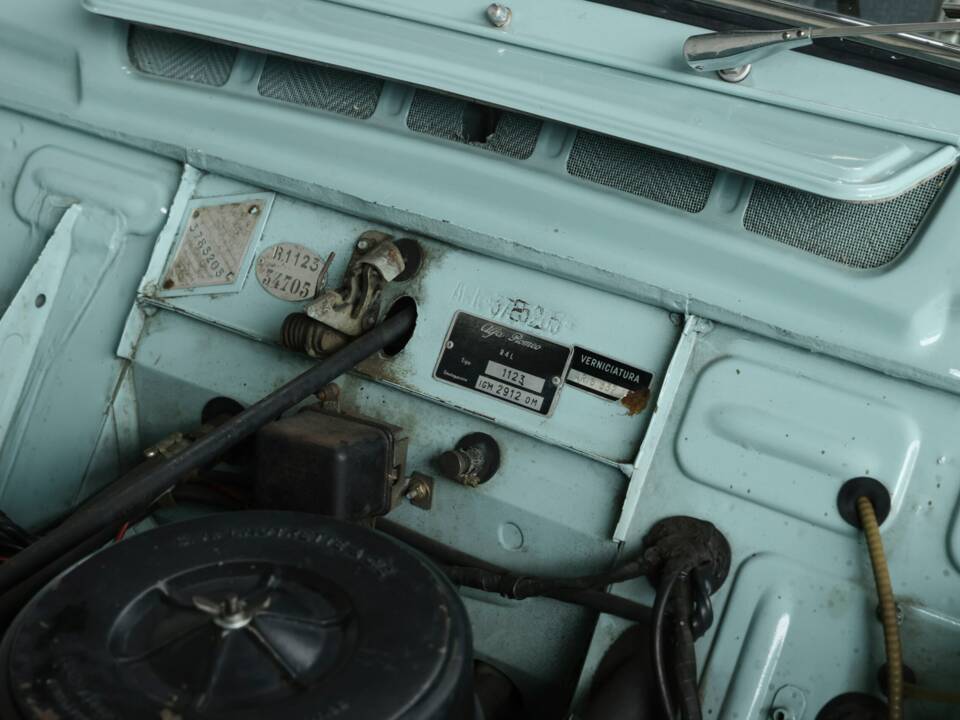 Bild 40/50 von Renault R 4 (1963)
