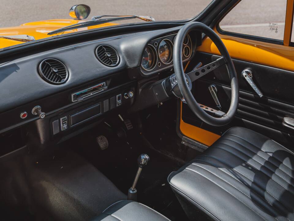 Image 20/50 of Ford Escort Mexico (1971)