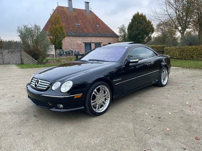 Bild 2/7 von Mercedes-Benz CL 55 AMG (2003)