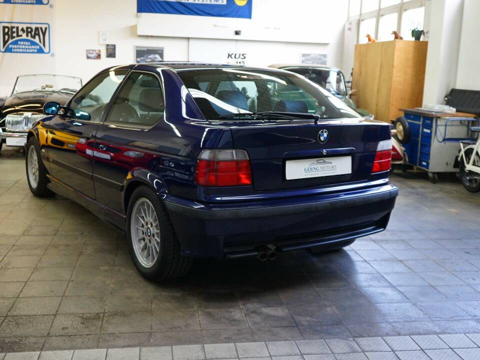 Image 10/33 of BMW 323ti Compact (1999)