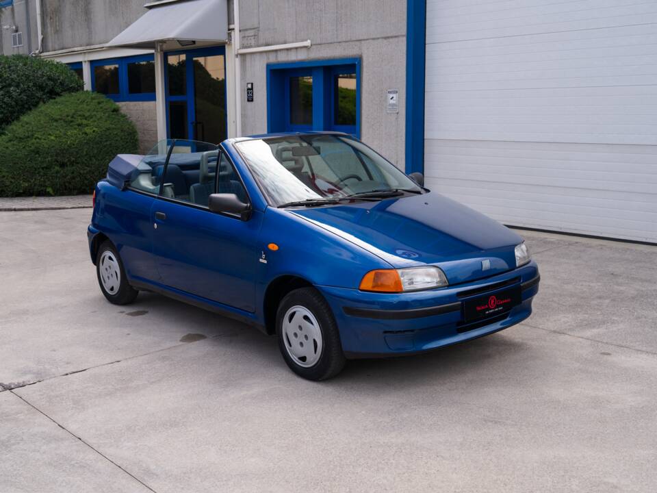 Image 21/99 of FIAT Punto 60 (1994)
