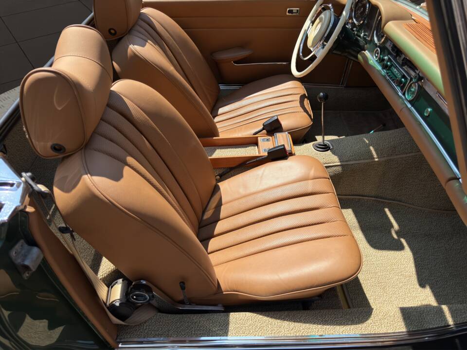 Imagen 11/31 de Mercedes-Benz 280 SL (1970)