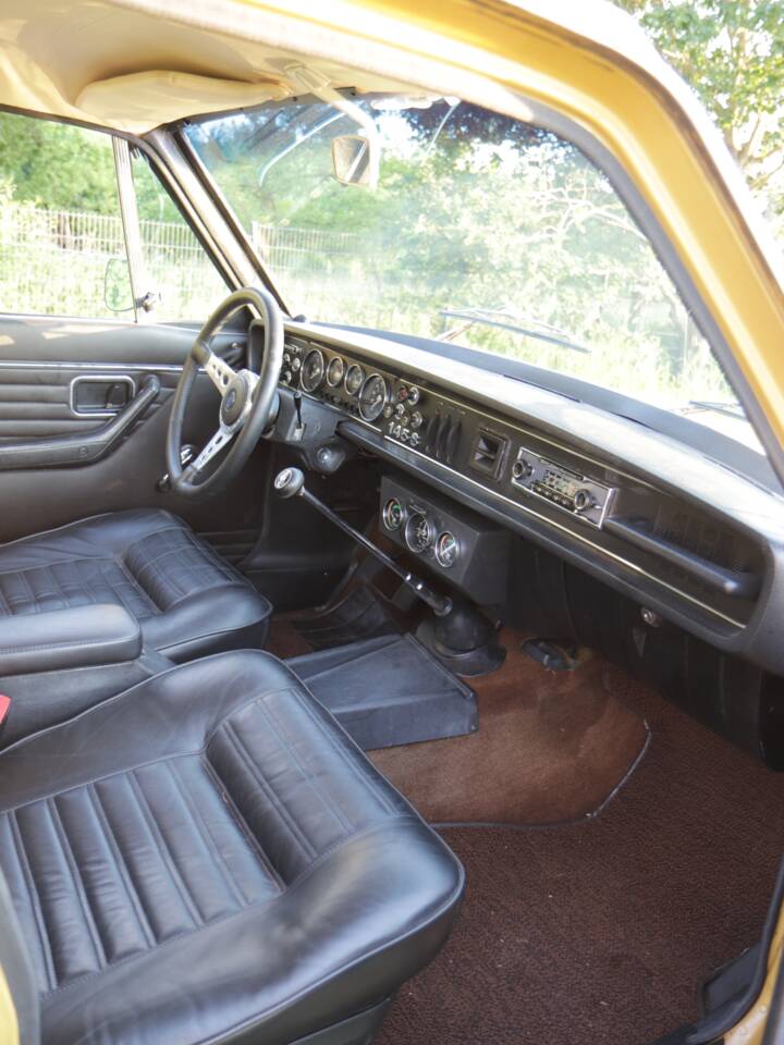 Bild 9/20 von Volvo P 145 S (1971)