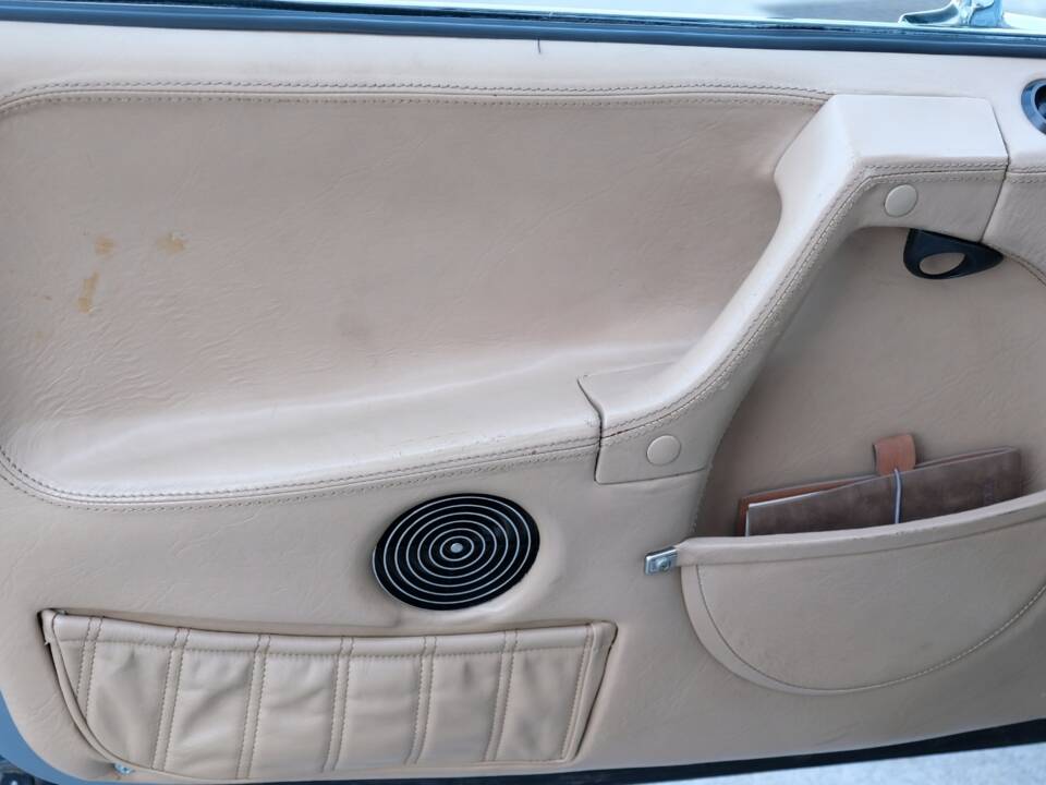 Image 36/69 of Citroën CX 25 Prestige (1984)