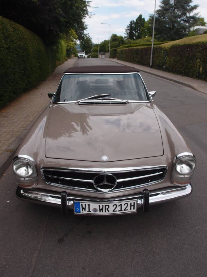 Bild 4/41 von Mercedes-Benz 280 SL (1971)
