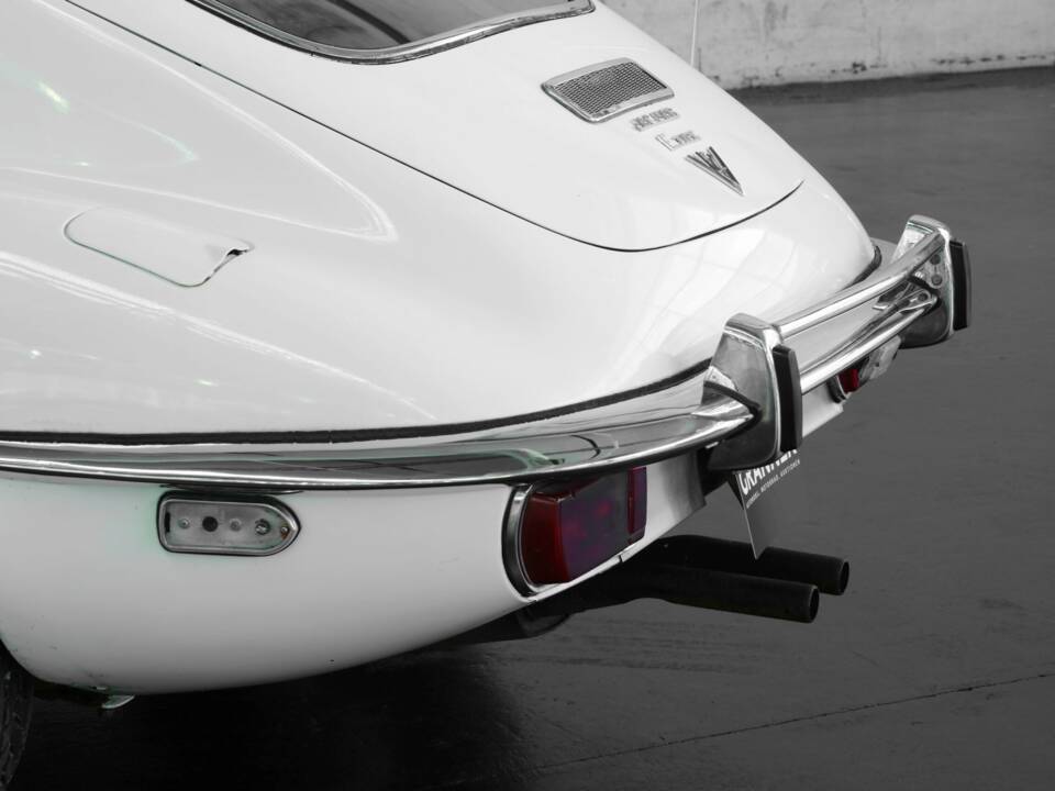 Bild 16/40 von Jaguar E-Type V12 (1972)