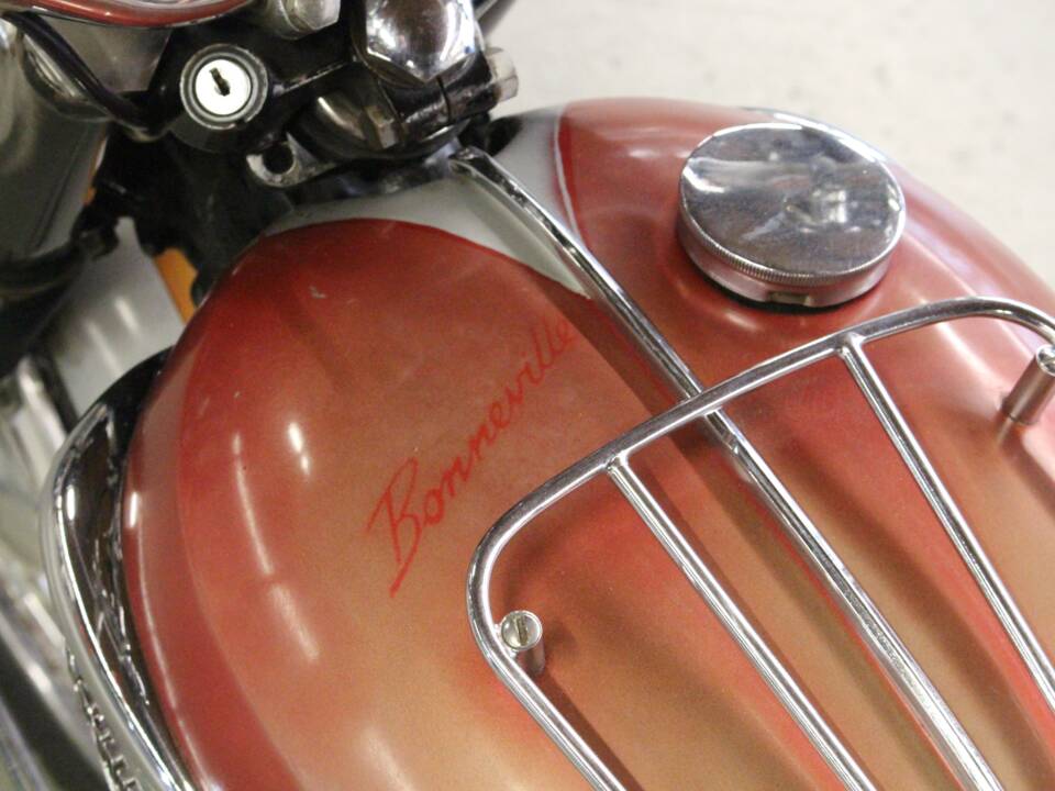 Afbeelding 11/17 van Triumph DUMMY (1968)