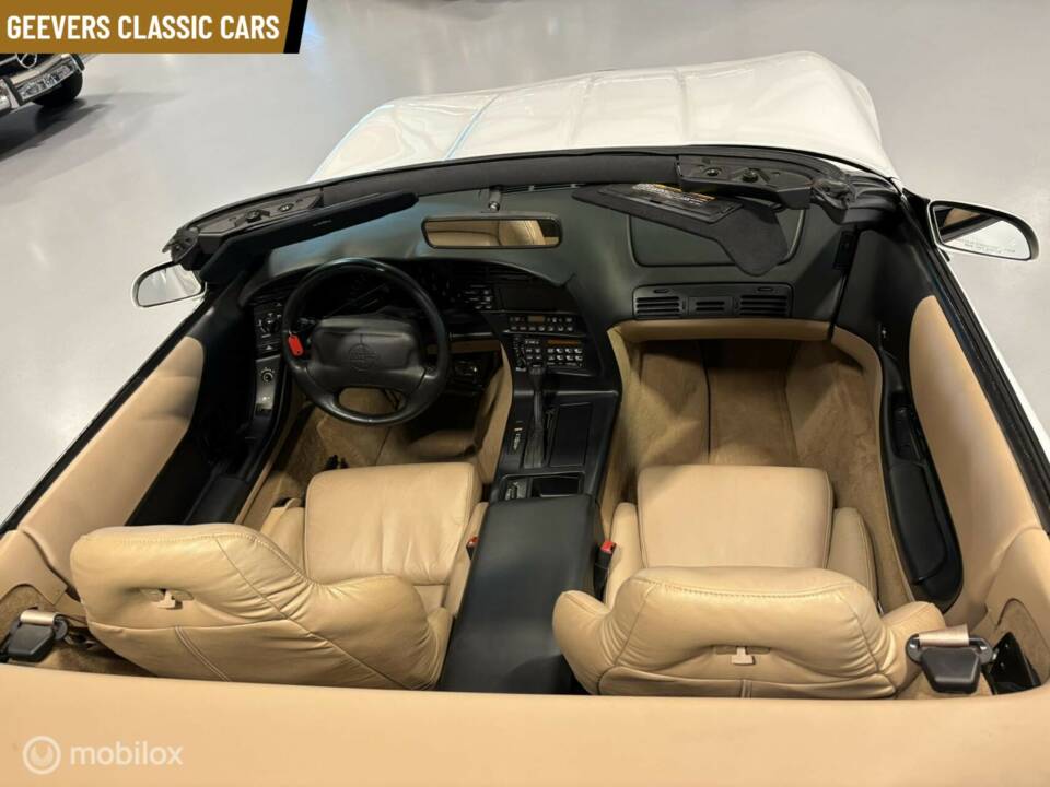Image 30/30 of Chevrolet Corvette Convertible (1995)
