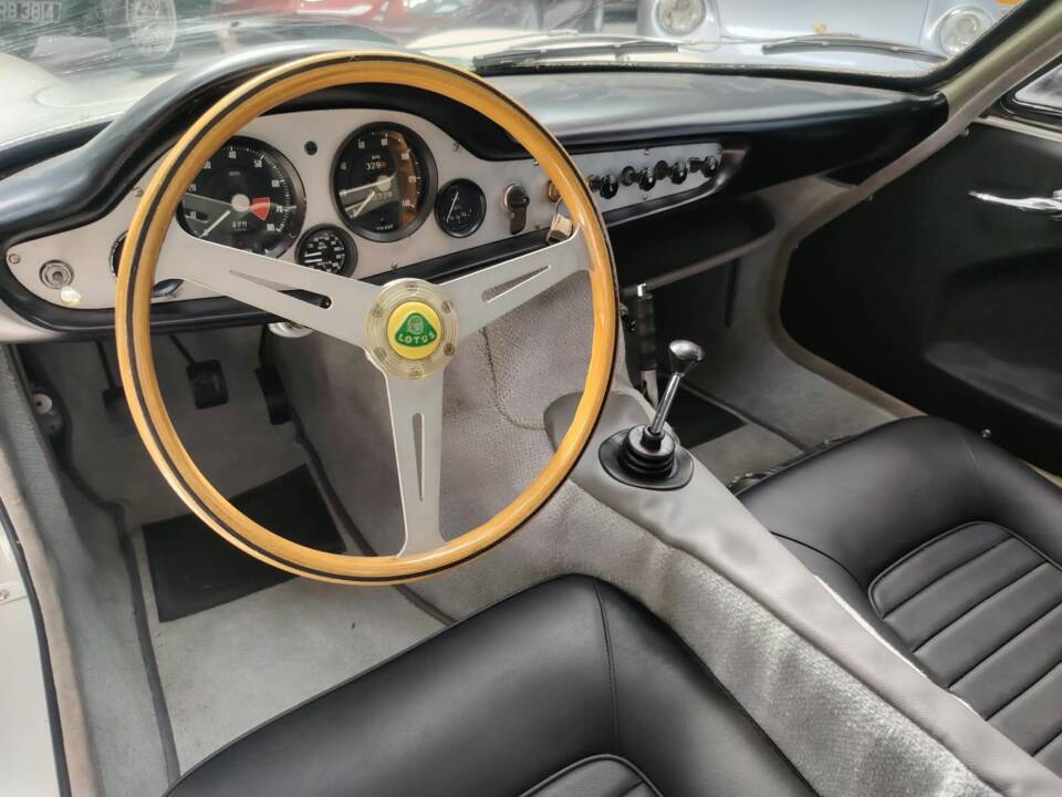Image 34/60 de Lotus Elite (1960)