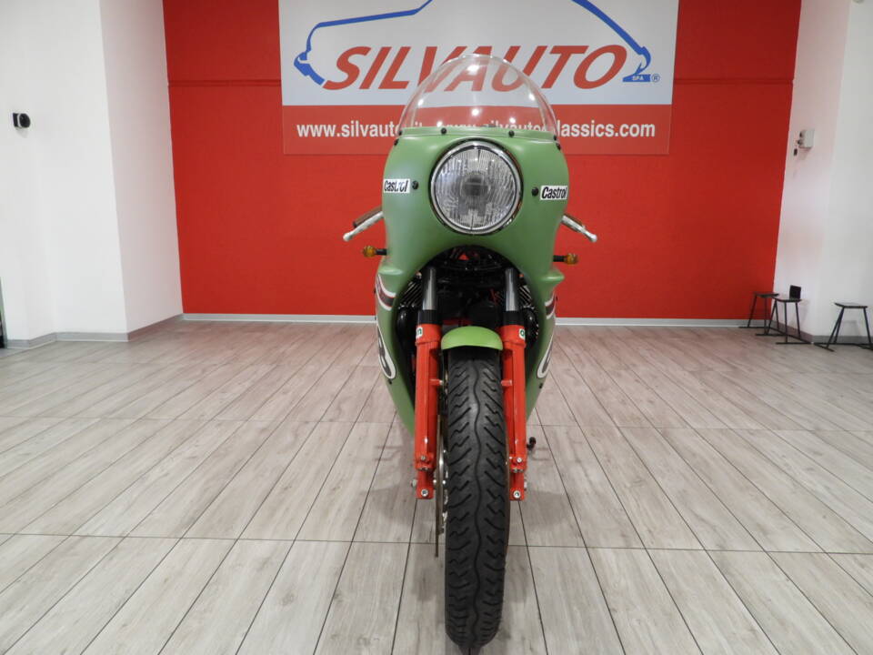 Imagen 2/14 de Moto Guzzi DUMMY (1987)