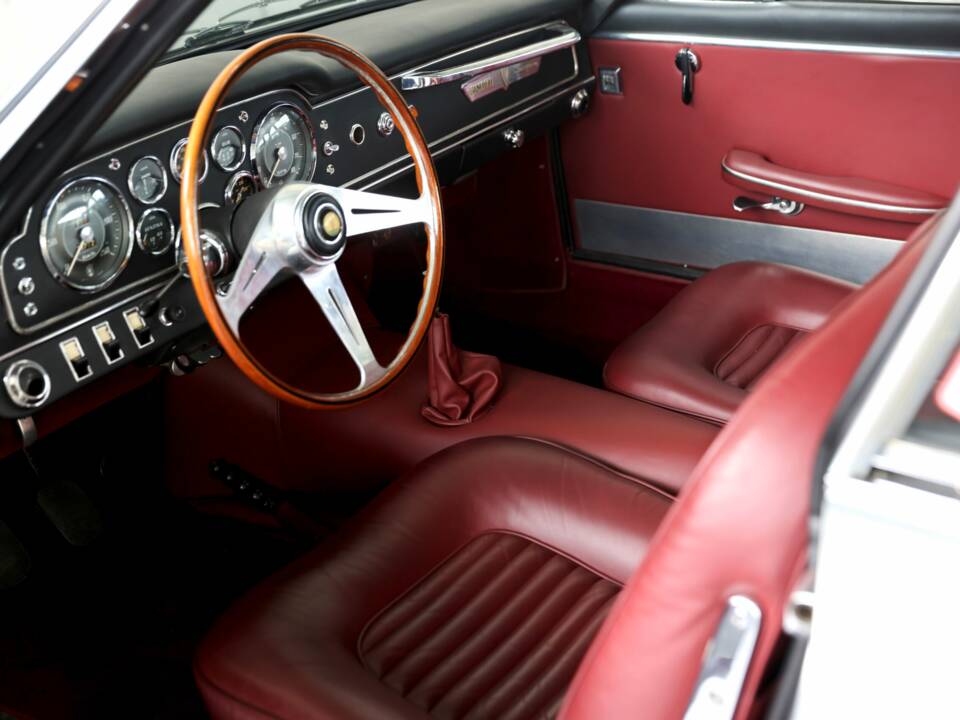 Bild 40/50 von Maserati 3500 GTI Sebring (1963)
