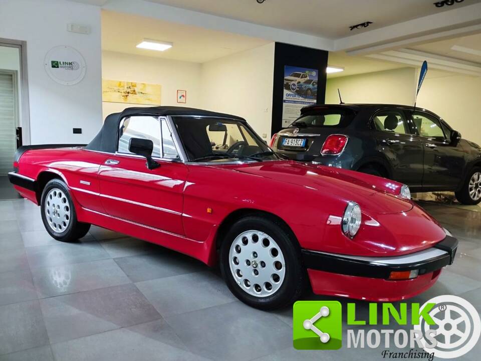 Image 3/10 of Alfa Romeo 2.0 Spider QV (1987)