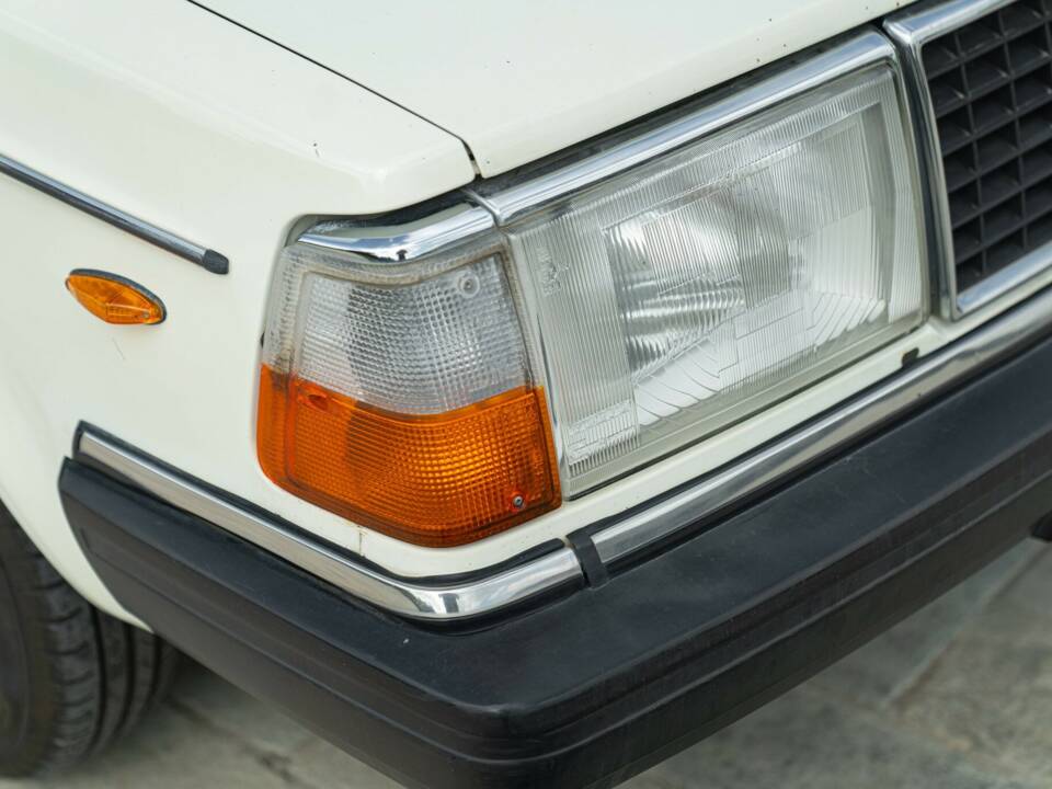 Bild 19/50 von Volvo 240 Diesel (1982)