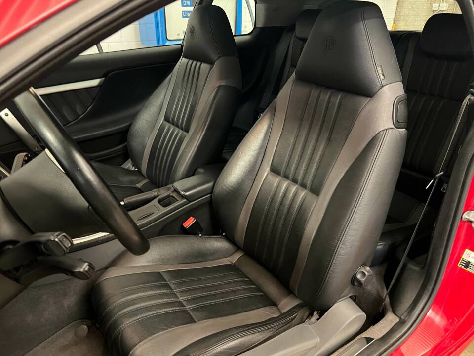 Image 8/17 of Alfa Romeo Brera 2.2 JTS (2006)