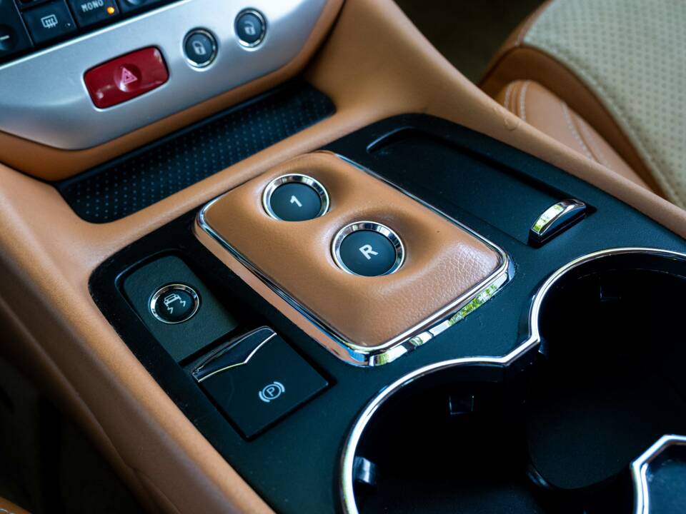Bild 27/37 von Maserati GranTurismo S (2010)