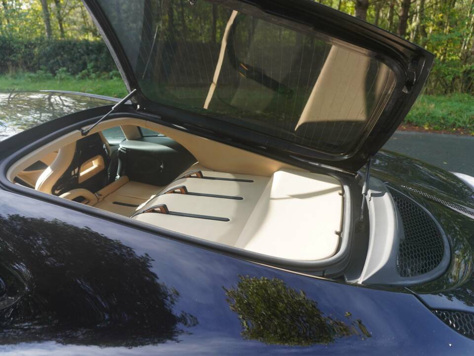 Image 16/16 of McLaren 570GT (2017)