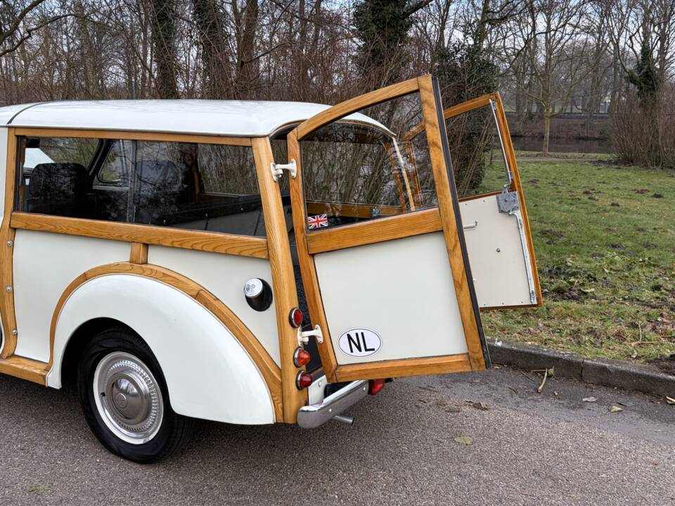 Bild 24/27 von Morris Minor 1000 Traveller (1970)