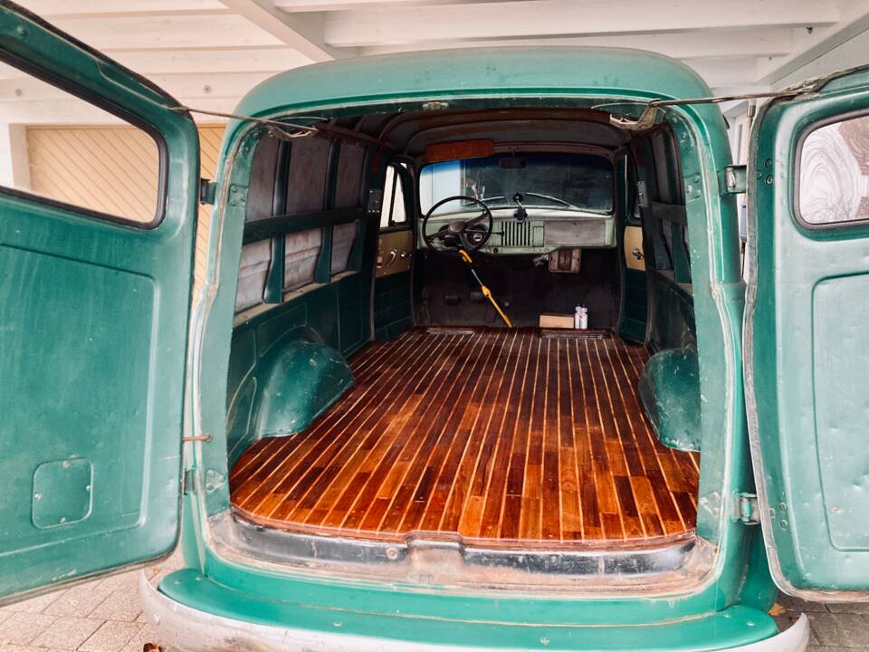 Image 5/34 of Chevrolet 3100 Panel (1955)