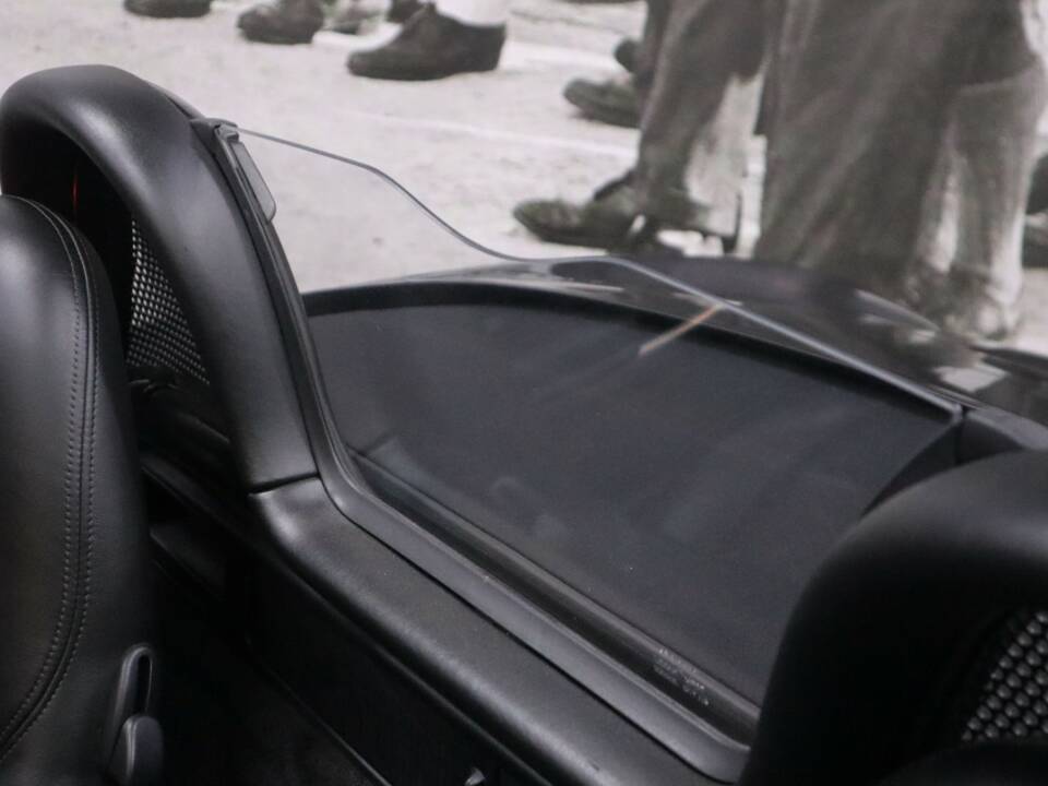 Bild 17/41 von Porsche Boxster S (2000)