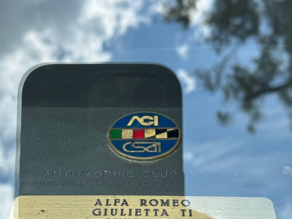 Afbeelding 9/11 van Alfa Romeo Giulietta TI (1963)