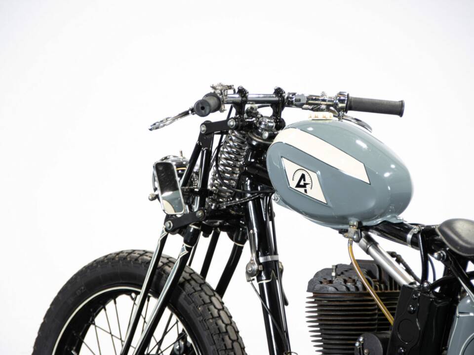 Image 12/50 of BSA M 20 (1948)