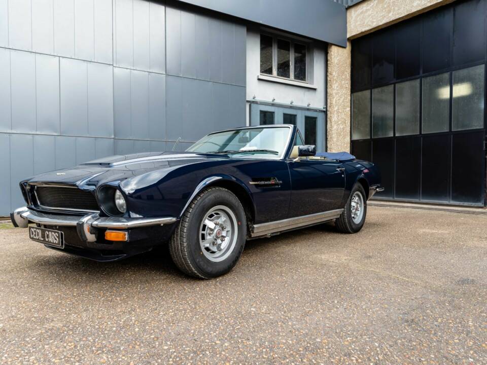Bild 4/22 von Aston Martin V8 Volante (1979)