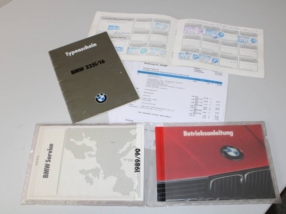 Image 25/32 de BMW 325ix (1990)