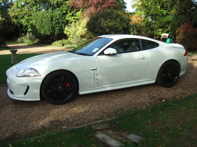 Image 5/17 of Jaguar XKR (2011)