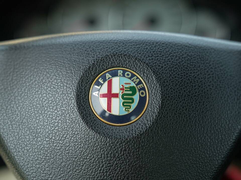 Immagine 28/50 di Alfa Romeo 166 3.0 V6 24V (1998)