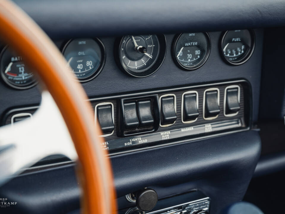 Image 15/20 de Jaguar Type E V12 (1972)