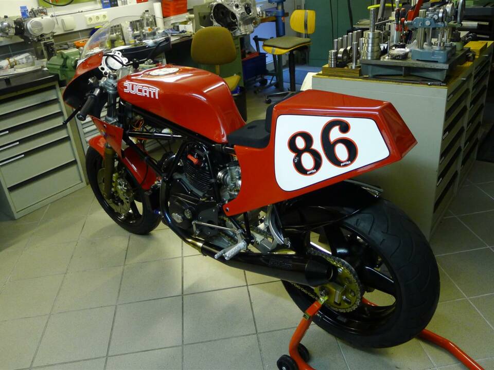 Imagen 2/6 de Ducati DUMMY (1983)