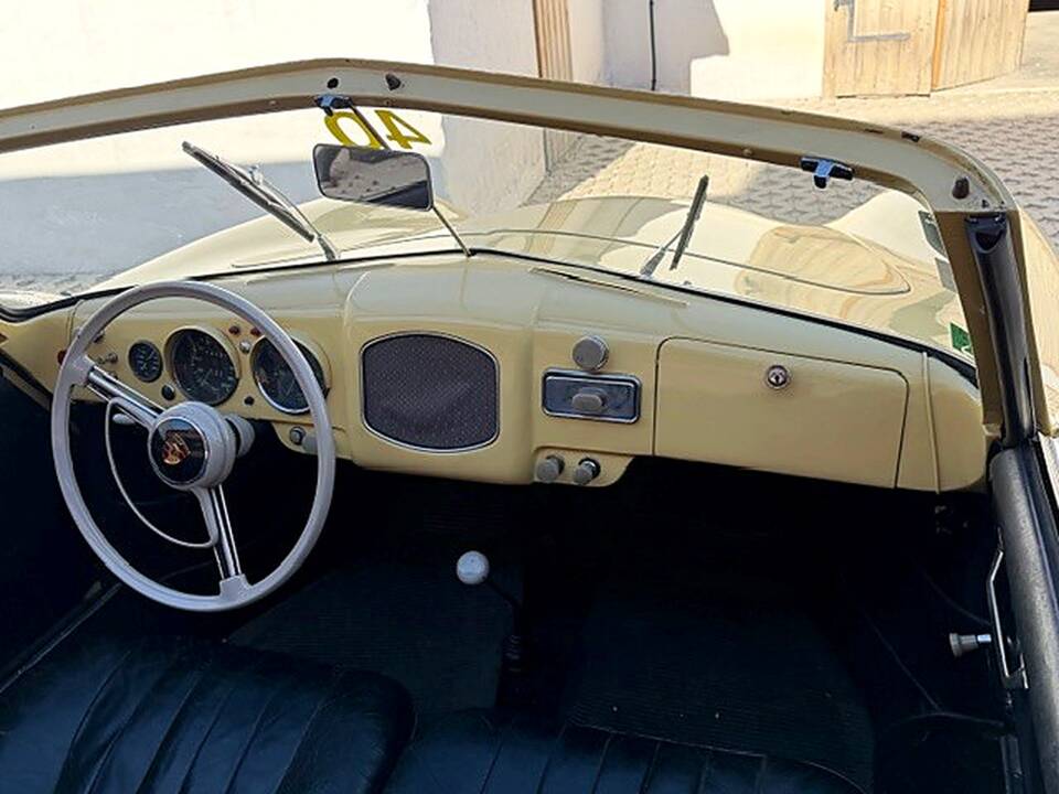 Immagine 13/20 di Porsche 356 1500 (1953)