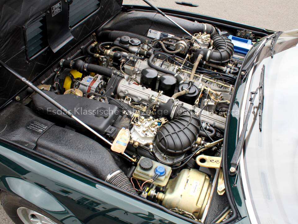 Image 15/42 de Ferrari 412 (1986)