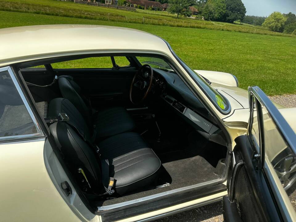 Image 32/44 of Porsche 912 (1968)
