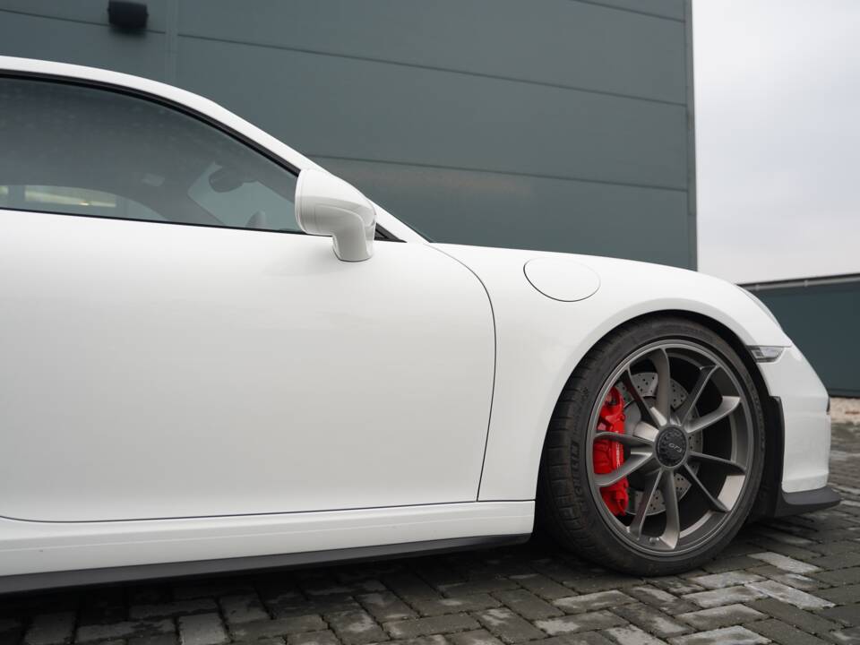 Bild 37/50 von Porsche 911 GT3 (2015)