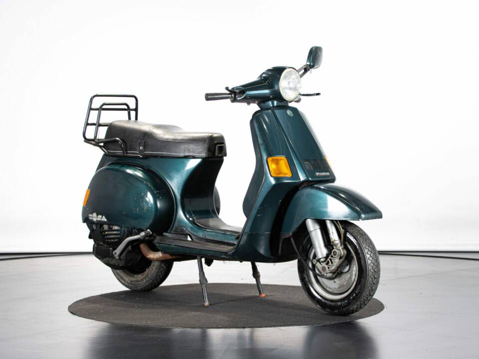 Bild 6/50 von Piaggio Vespa Cosa 150 (1990)